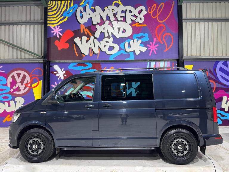 2017 Volkswagen Transporter 2.0 BiTDI BMT 204 Highline Kombi Van 4MOTION Crew Van Diesel Manual