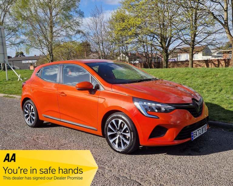 2022 Renault Clio 1.6 E-TECH Hybrid 140 Iconic Edition 5dr Auto HATCHBACK PETROL/ELECTRIC Automatic