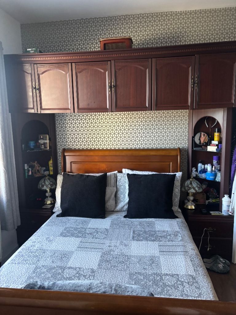 Surround bed cupboards/drawers /shelving, 