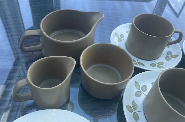 Coffee set and side plates