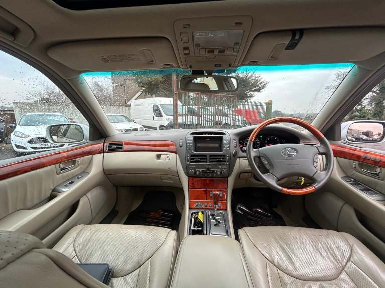 LEXUS LS 4.3 430 2002