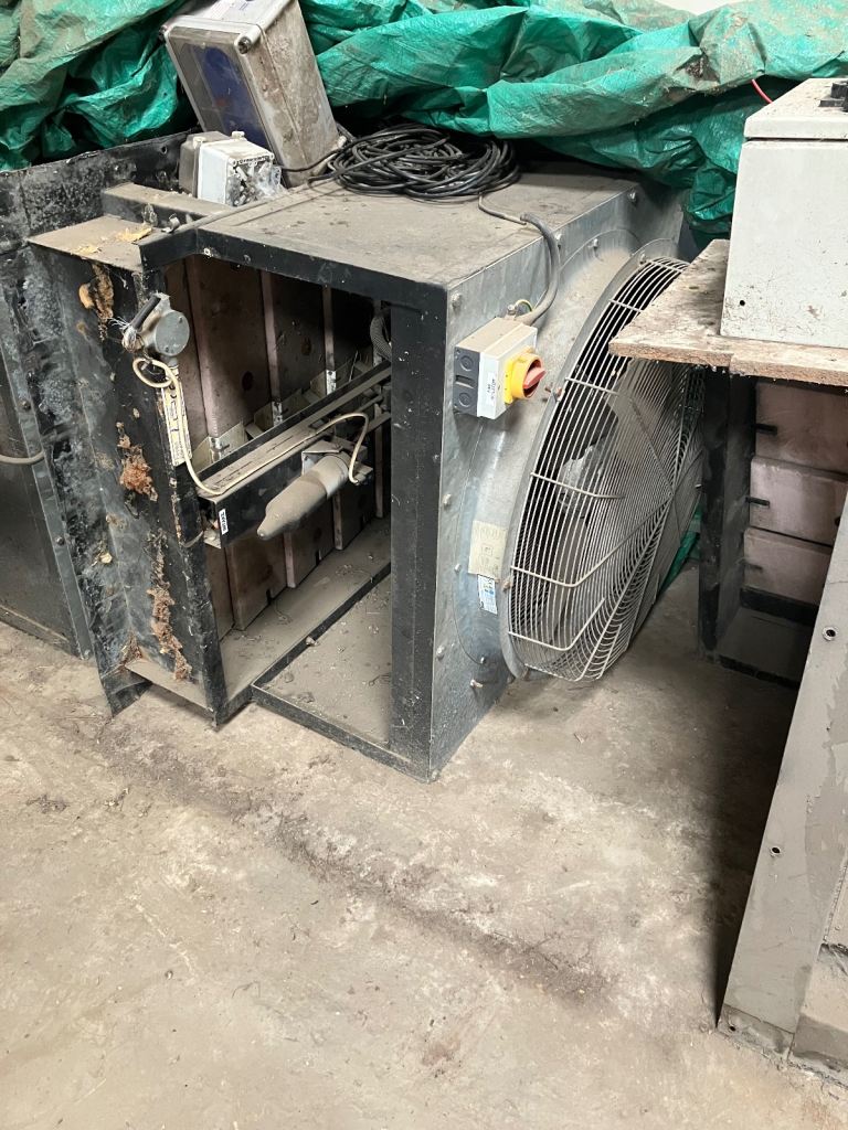 Agricultural ventilation system