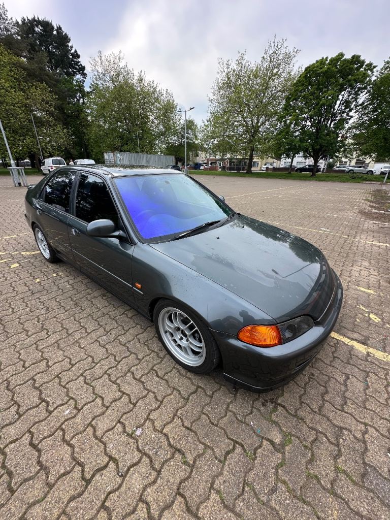Honda, CIVIC, Saloon, 1993, Manual, 1590 (cc), 4 doors