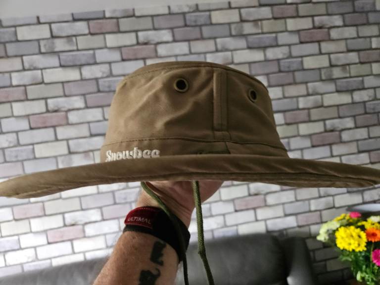 hat Hat Snowbee Ranger,  medium, like new