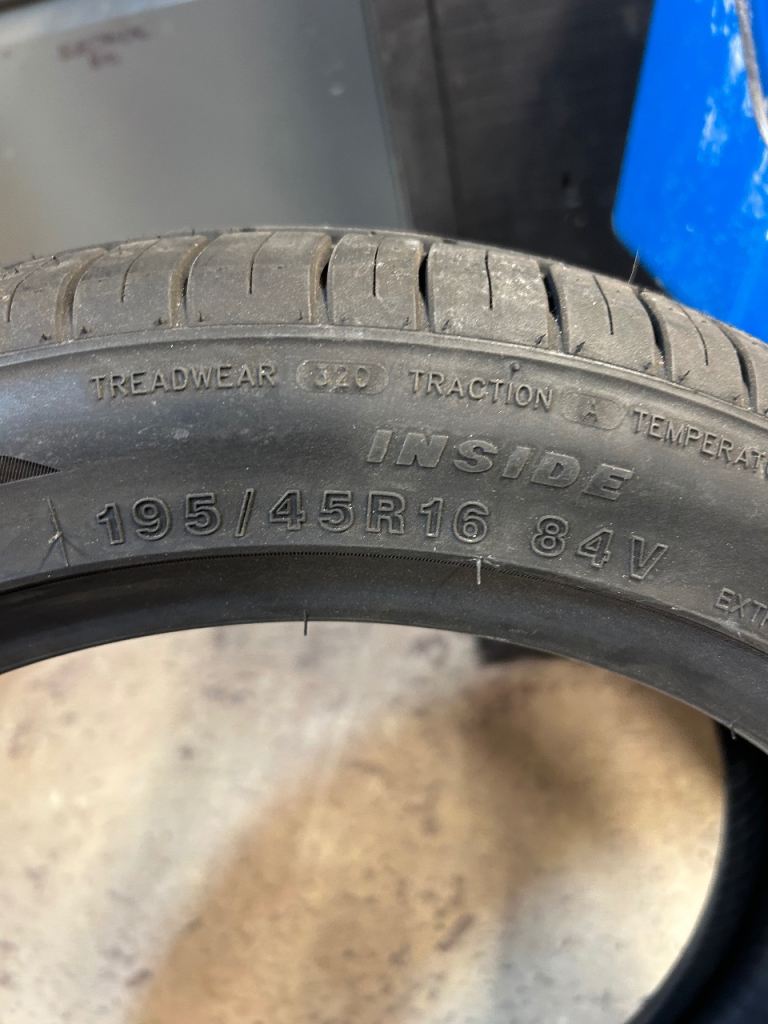 New tyre 195/45 R16 