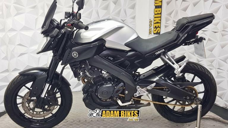 2015 Yamaha MT125 | *WARRANTY PROVIDED* 