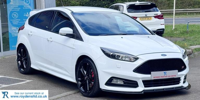 2017 Ford Focus 2.0T EcoBoost ST-3 5dr HATCHBACK PETROL Manual