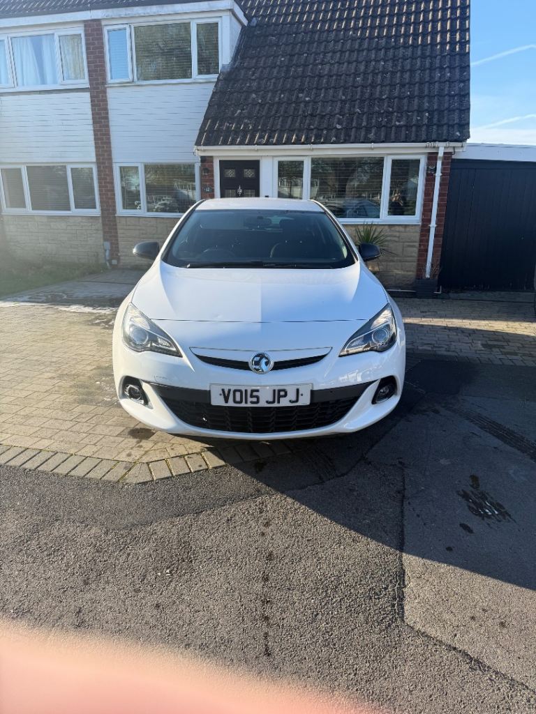 Vauxhall, ASTRA GTC, Hatchback, 2015, Manual, 1364 (cc), 3 doors