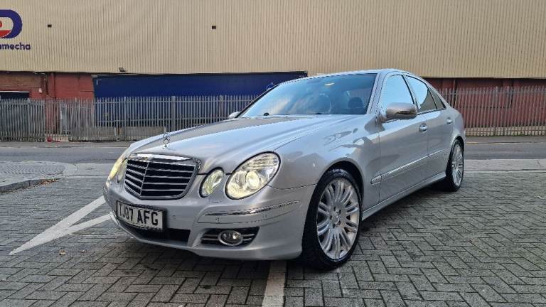 image for MERCEDES W211 E320 CDI SPORT ULEZ-FREE 