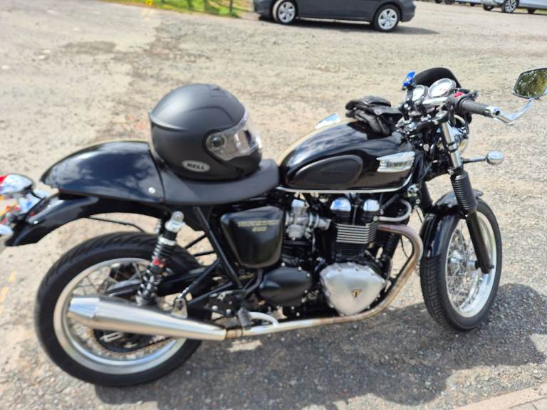 Triumph, THRUXTON, 2009, 865 (cc)