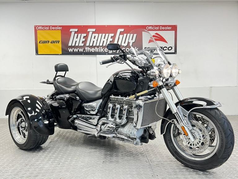 2005 TRIUMPH ROCKET 111 GRINNALL R3T TRIKE