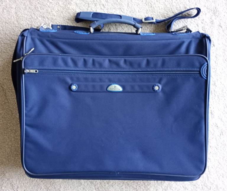 PRICE REDUCED - Samsonite Garment Bag