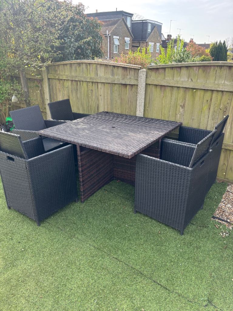 Outside dining table and chairs 