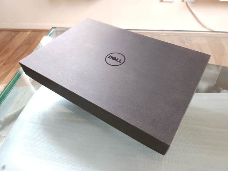 ❤️ Dell XPS 13 i7-8550U 16GB RAM 256GB SSD Laptop Backlit Carbon Fibre Keyboard New Battery BOX