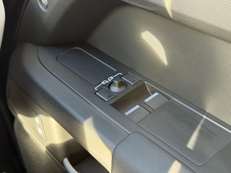 2025 Land Rover Defender 3.0 D250 Hard Top S Auto [3 Seat] PANEL VAN DIESEL Automatic