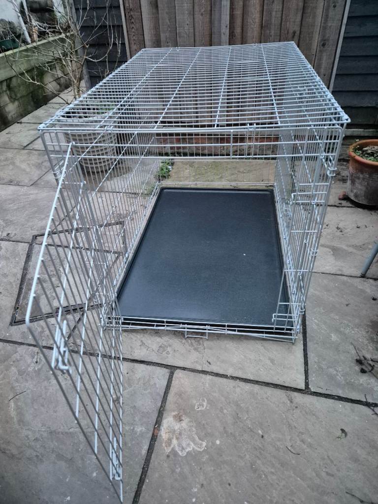 XL fold away dog crate