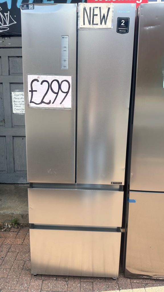 NEW/GRADED SILVER KENWOOD 4 DOOR FRIDGE FREEZER 
