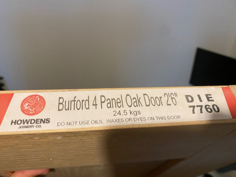 Howdens Burford 4 Panel Oak Door 2'6"