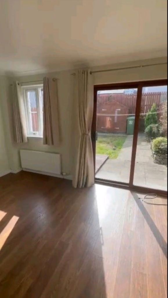 Room to rent with access to the whole house. 