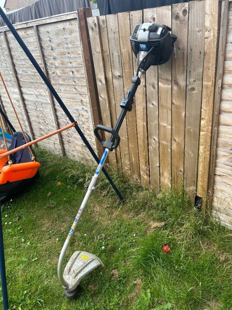 Petrol Grass Strimmer 