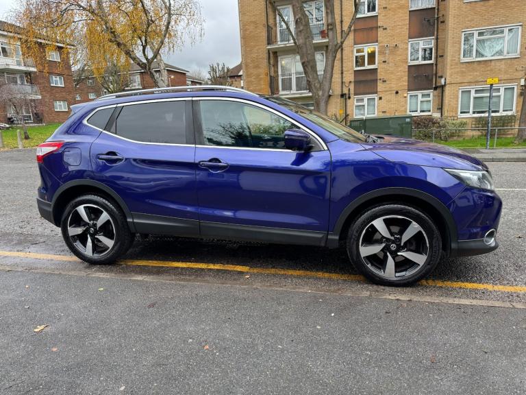 2015 Nissan Qashqai 1.6 dCi N-Tec+ 5dr Xtronic HATCHBACK Diesel Automatic