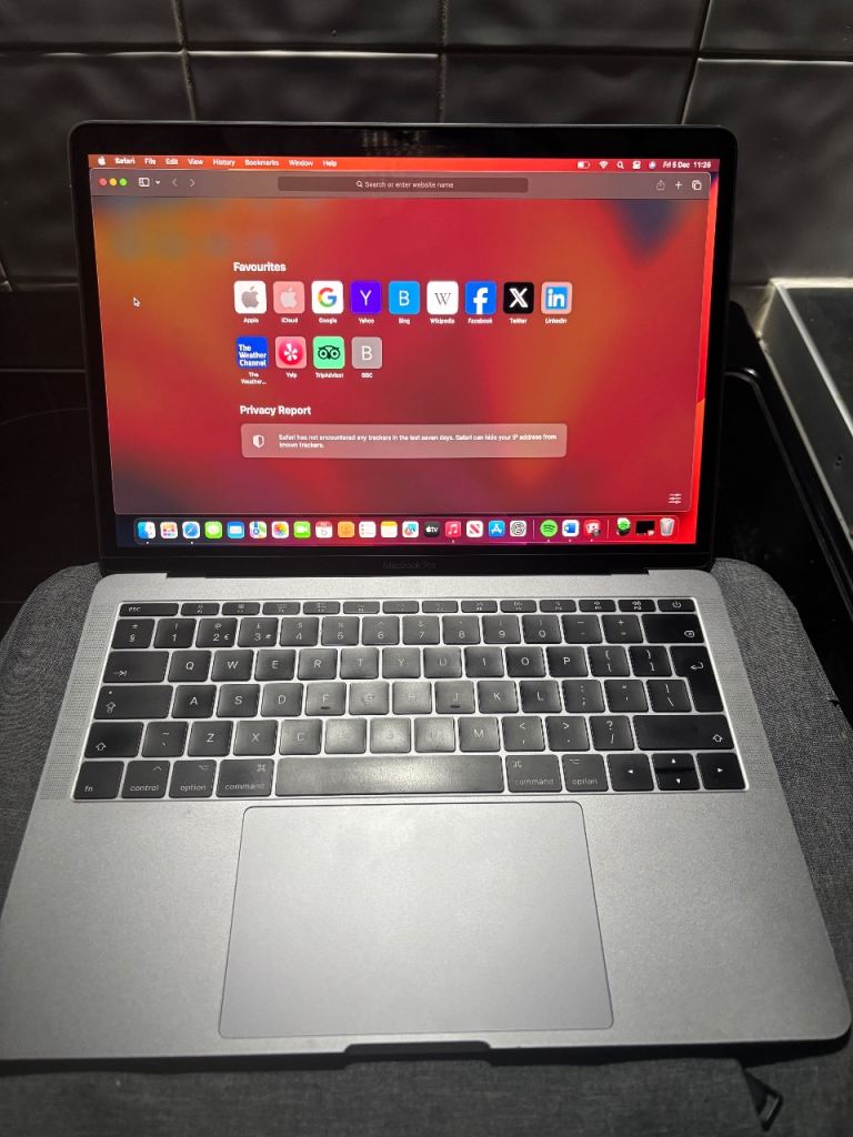 image for Mac book pro 2017 