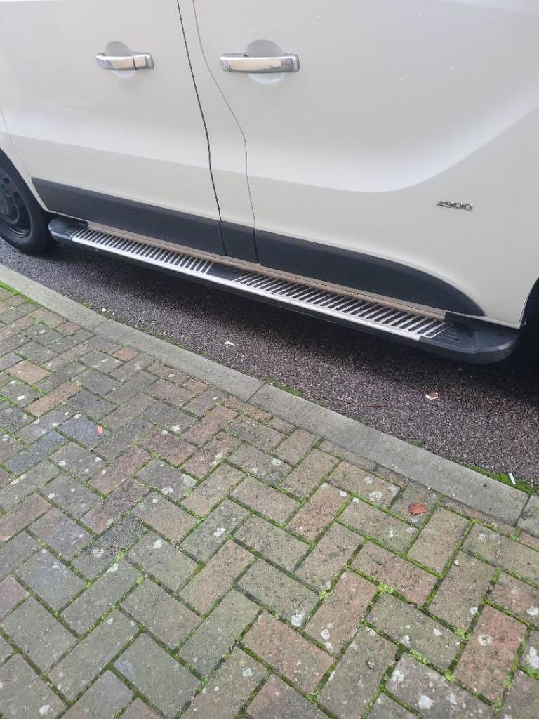 Vauxhall vivaro 2900 cdti eco flex