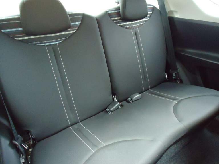 CITROEN C1 1.0 i VTR White Manual Petrol 2013