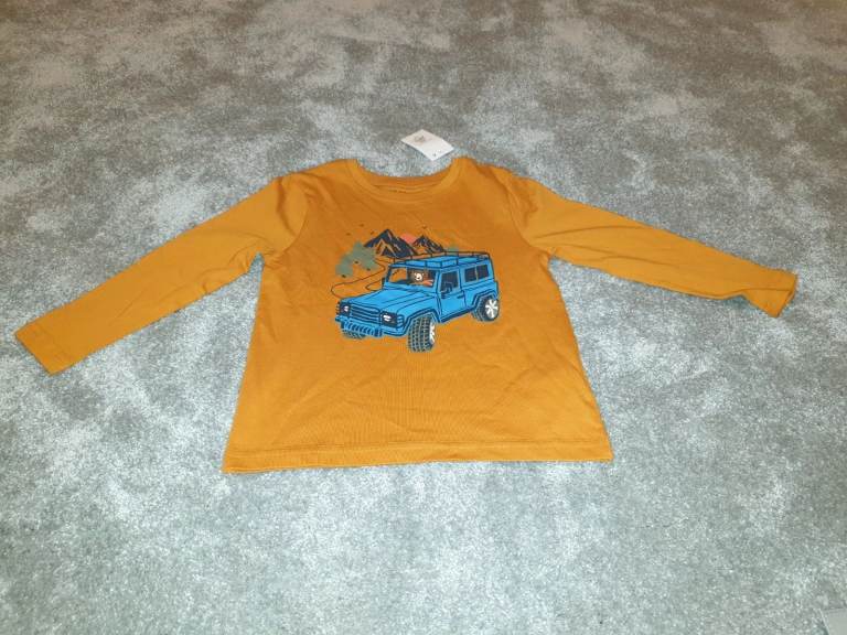 Primark Light Brown Boys Top with tiger/jeep print (3-4 years) - NEW
