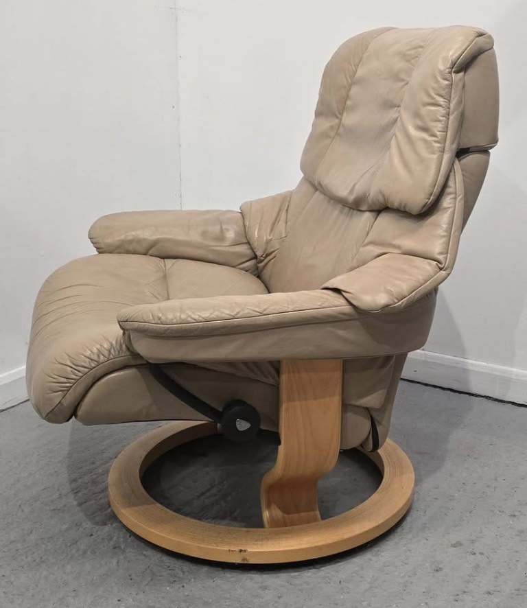 Ekornes Stressless Leather Recliner Chair Beige 52252