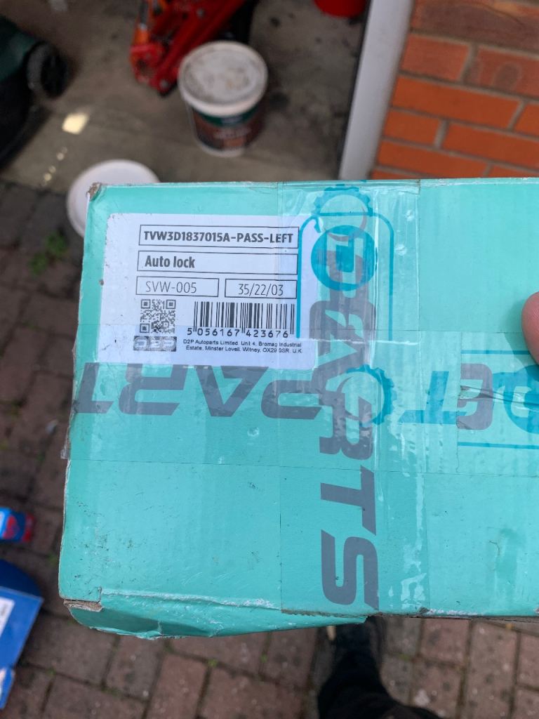 Mk5 golf passenger door lock actuator