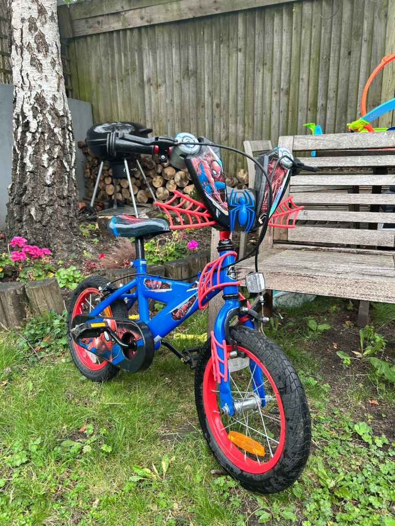 image for Halfords Huffy Spider-Man bike