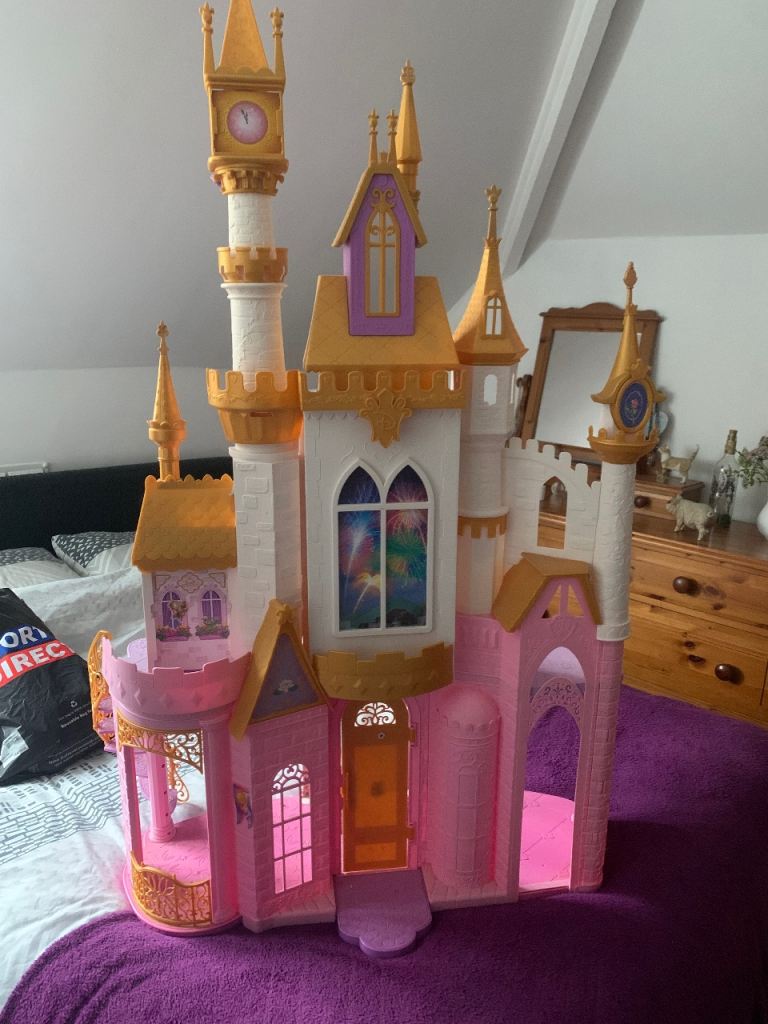 Disney princess castle 
