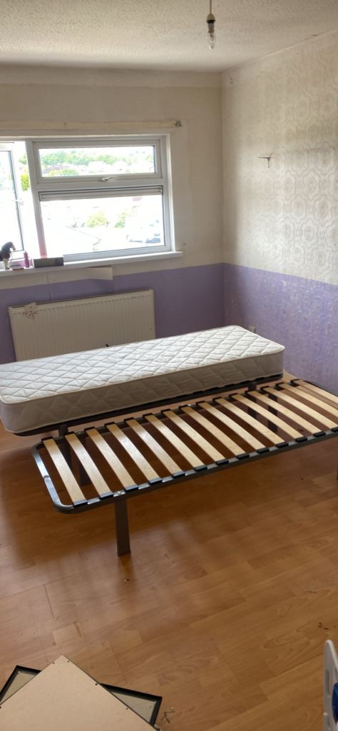 2 single caravan beds with mattress 