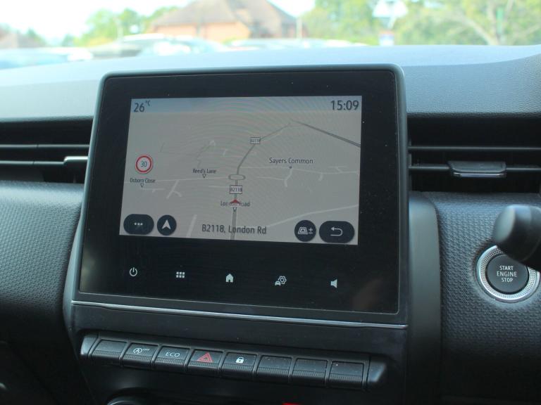 2022 Renault Clio 1.0 TCe Iconic Edition Hatchback 5dr Petrol Manual Euro 6