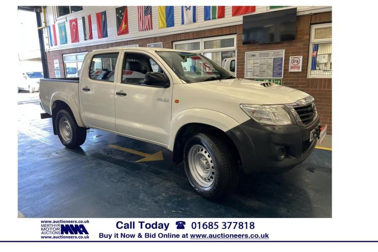 2015 Toyota Hilux ACTIVE 2.5D-4D 144PS 4X4 5 SEAT DOUBLE CAB PICK UP ------------------------ PIC...