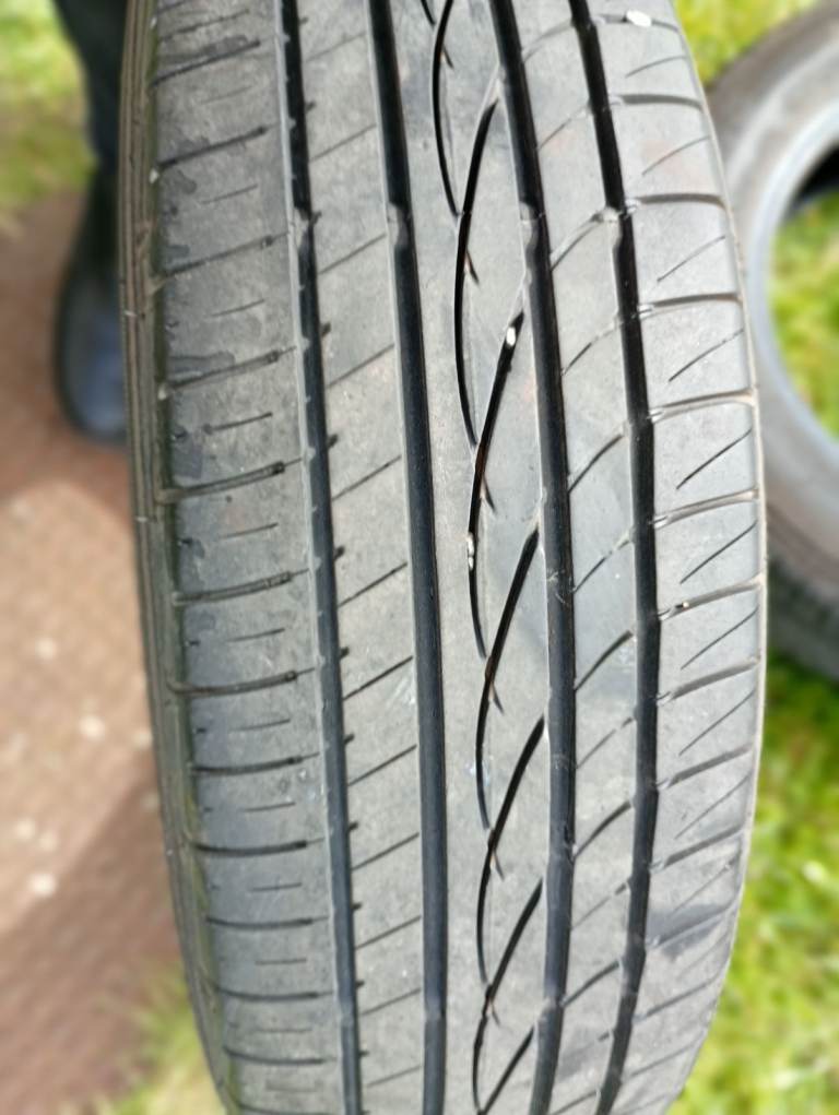 Pair part worn  BC 100 Sumitomo  Tyres