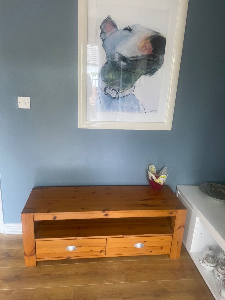 TV Stand-Wooden