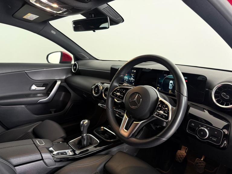 2019 Mercedes-Benz A-Class 1.3 A200 Sport Euro 6 (s/s) 5dr HATCHBACK Petrol Manual
