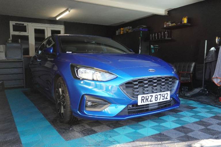 FORD FOCUS 1.0 ECOBOOST MANUAL FSH TOP SPEC