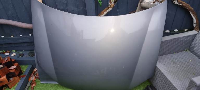 Vw golf mk5 bonnet 2007