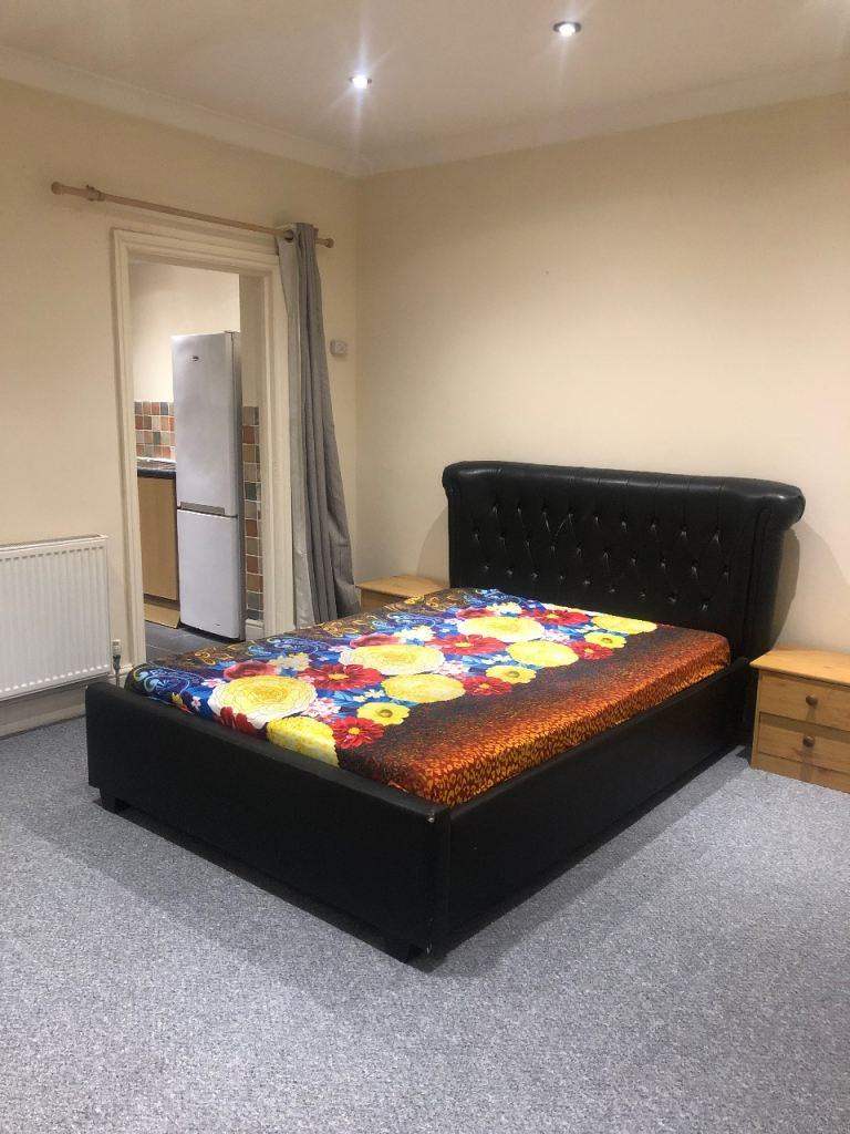 Flat to rent in Fishponds