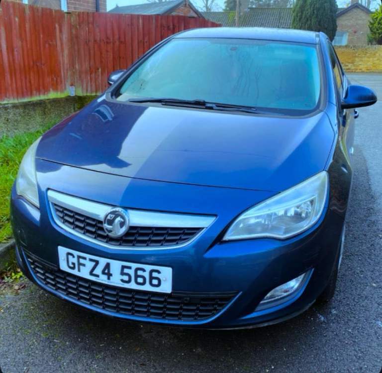 image for Astra AUTOMATIC 12Month mot great runner 