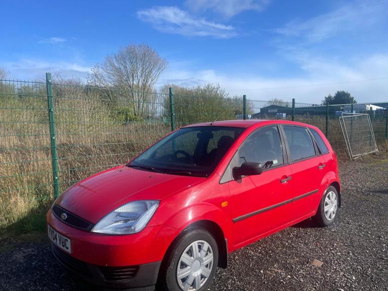 FORD FIESTA 1.2 FINESSE 04 REG RED 5 DOOR GENUINE 39939 MOT JULY 24TH 2026 LOW INSURANCE 40+MPG