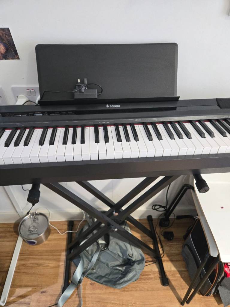 Donner DEP10 - 88 key digital piano