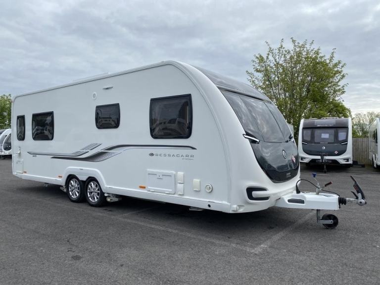 2020 BESSACARR CAMEO 645 LUXURY 4 BERTH TOURING CARAVAN
