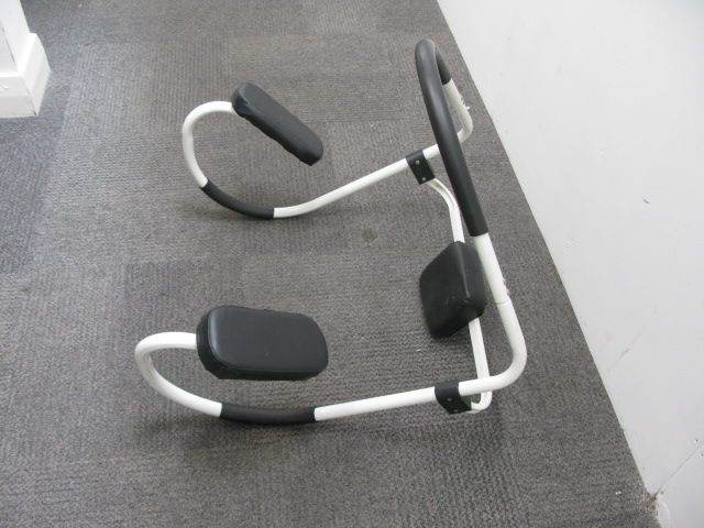 Ab Trimmer with Headrest
