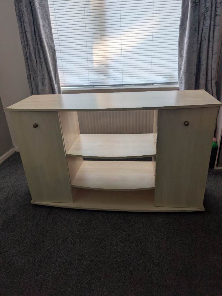 TV Cabinet