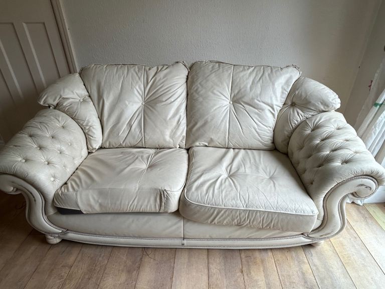 X2 matching leather sofa 