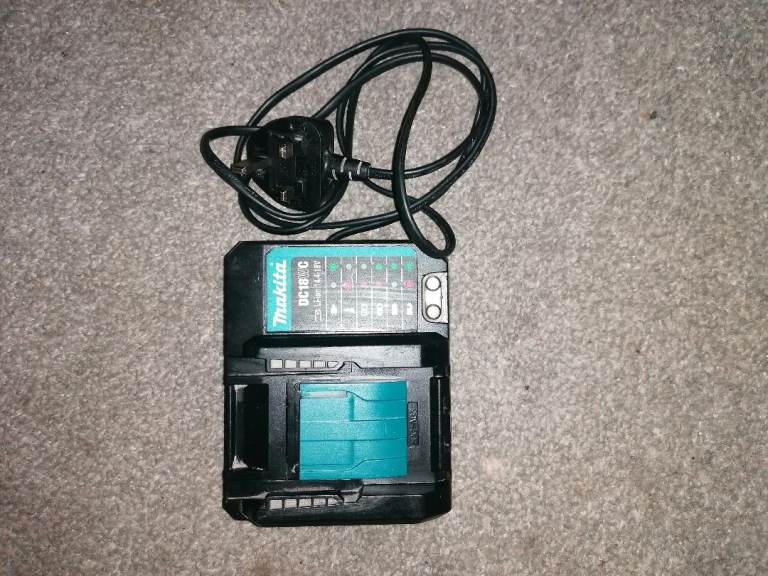 Genuine Makita DC18WC 14.4V - 18V LXT Li-Ion Battery Charger